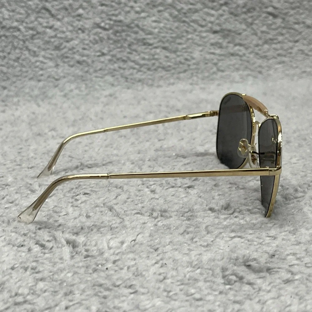 Bushnell‎ Aviator Sunglasses Gold Frames Gray Smoke Lens Vintage